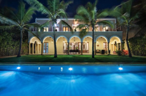 Beautiful hacienda del Mar